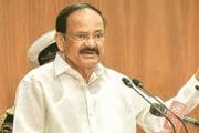 चित्रपटांमधून हिंसाचार आणि अश्लीलतेला थारा देऊ नका