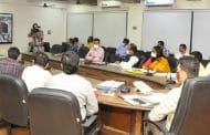 लसीकरणाबाबत प्रधानमंत्र्यांनी साधला देशातील मुख्यमंत्र्यांसह जिल्हाधिकाऱ्यांशी संवाद