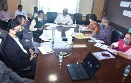 विम्याचे पैसे न दिल्यास विमा कंपन्यांवर गुन्हे दाखल होणार