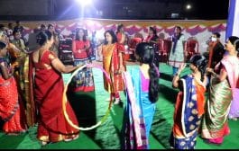 निशिकांत दादा युथ फौंडेशन आयोजित खेळ पैठणी चा सन्मान गृह लक्ष्मी च्या कार्यक्रमाला शहरातील महिलांचा उत्स्फुर्त प्रतिसाद