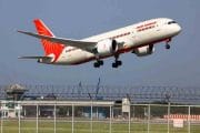 भारतातील 17 हजार 726 नोंदणीकृत वैमानिकांपैकी 2 हजार 764 वैमानिक महिला