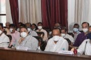 पुणे जिल्हा नियोजन समिती बैठकीत एकूण ७९३ कोटी ८६ लक्षच्या प्रारुप आराखड्यास मान्यता