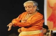 प्रख्यात कथ्थक नर्तक पंडित बिरजू महाराज यांचे निधन