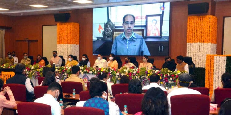 अत्याचारांना जागीच प्रतिबंध करणाऱ्या ‘निर्भया’ पथकांमुळे महिला सुरक्षिततेला अधिक बळकटी – मुख्यमंत्री उद्धव ठाकरे