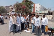 इस्लामपुरात स्वाभिमानीकडून 'एफआरपी' अध्यादेशाची होळी