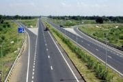 सरकार राष्ट्रीय महामार्ग । एका वर्षात 25 हजार किलोमीटरचा करणार विस्तार