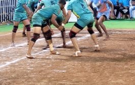 'जयंत प्रिमियर कबड्डी लिग । दुसऱ्या दिवशी जय हनुमान नागरी पतसंस्था टायगर्स संघ ठरला 'डॉर्क हॉर्स'