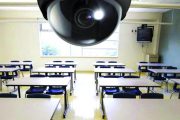 राज्यातील शासनाच्या सर्व शाळांमध्ये सीसीटीव्ही कॅमेरे बसविणार