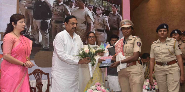 समाजाच्या विकासासाठी महिला सबलीकरणाची आवश्यकता – जलसंपदा मंत्री जयंत पाटील