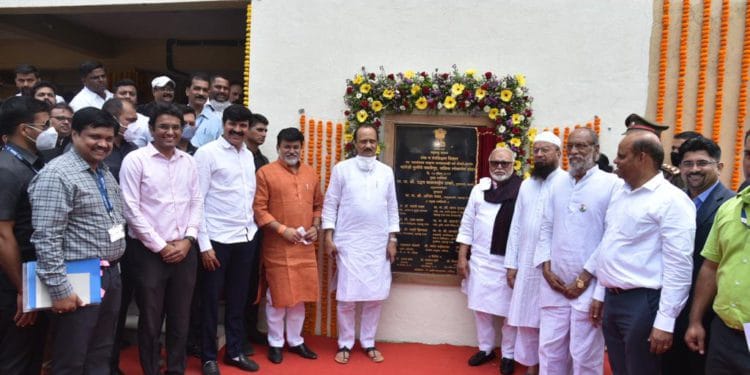 सर्व समुदायासाठी राज्यातील सर्वात मोठे वसतिगृह मुंबईत उभारणार