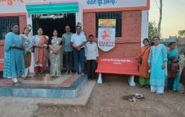 इस्लामपूर। जाएंट्स च्या वतीने मंदिर परिसरात सिमेंट बाक