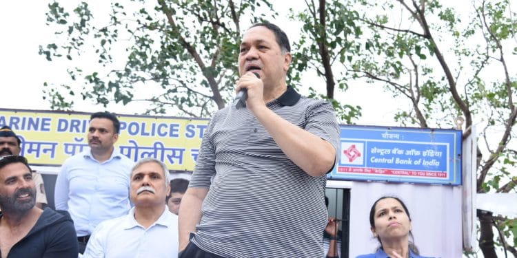 मुंबई पोलिसांचा संडे स्ट्रीट उपक्रम कौतुकास्पद – गृहमंत्री दिलीप वळसे-पाटील