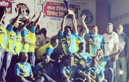 इस्लामपूर । ज्येष्ठांच्या क्रिकेटमध्ये 'जावडेकर स्पोर्ट्स'ला विजेतेपद