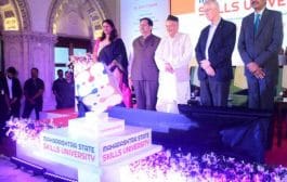 राज्यातील ग्रामीण भागात येत्या 6 महिन्यात 1 हजार कौशल्य केंद्र सुरु होणार