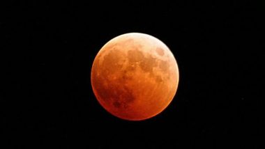खग्रास चंद्रग्रहण (ग्रस्तोदित) 8 नोव्हेंबरला; जाणून घ्या,ग्रहण पाळण्याच्या वेळा !
