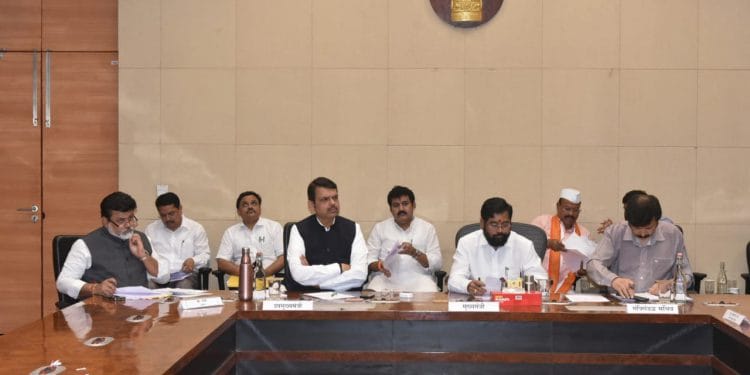 महाराष्ट्रात ७० हजार कोटी गुंतवणुकीच्या प्रकल्पांना मान्यता