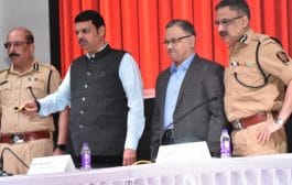 व्हॉट्स ॲप, ट्विटर, फेसबुक, ईमेल तक्रारींचाही आता डायल-११२ मध्ये समावेश