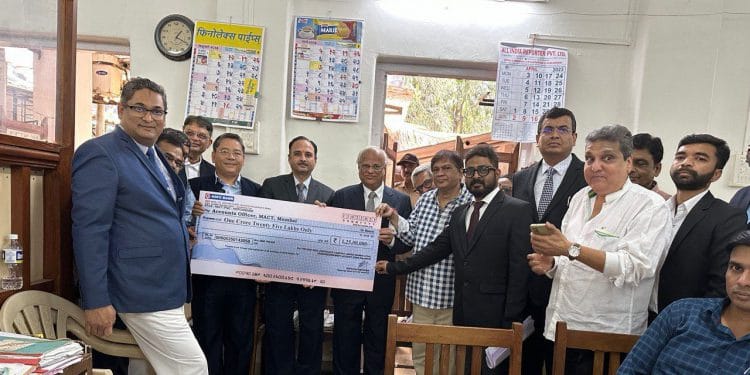 राष्ट्रीय लोक अदालतीमधून राज्यभरात सुमारे 12 लाख प्रकरणे निकाली