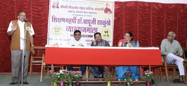 आप्पासाहेब खोत यांच्या गवनेर कथेने पाचगणीतील श्रोत्यांना केले मंत्रमुग्ध