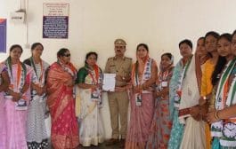 सांगली : शरद पवारांना धमकी देणाऱ्यांना तातडीने अटक करून त्यांच्यावर कडक कारवाई करा; महिला राष्ट्रवादी काँग्रेस आक्रमक,पोलिसांना निवेदन