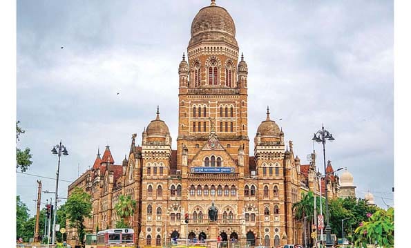 मुंबई महानगरपालिकेतील अनियमिततेची चौकशी करण्यासाठी विशेष चौकशी समिती