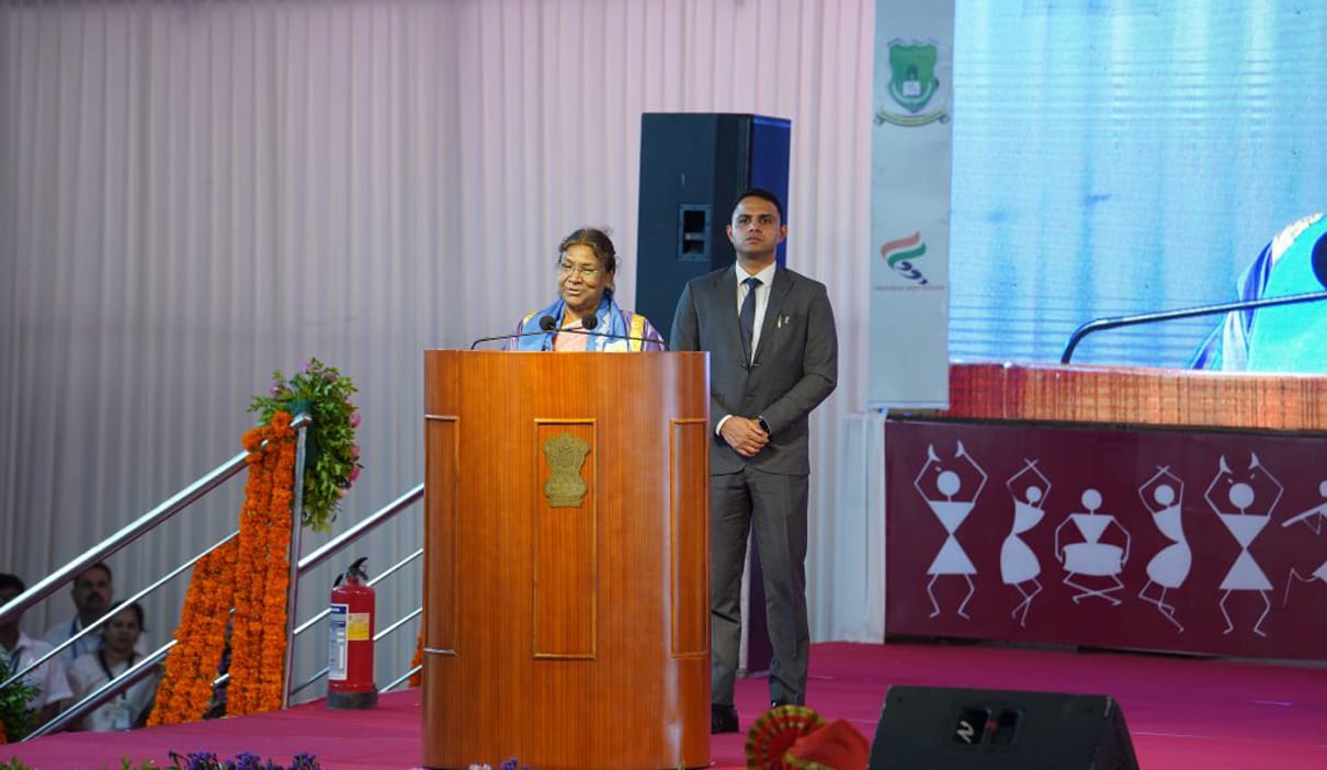 मागास समुदायांची परिस्थिती बदलण्यासाठी शिक्षण हे महत्त्वाचे माध्यम – राष्ट्रपती द्रौपदी मुर्मू