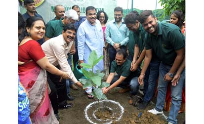 पावसाळ्यात वटवृक्षाची लागवड करा – केंद्रीय मंत्री नितीन गडकरी