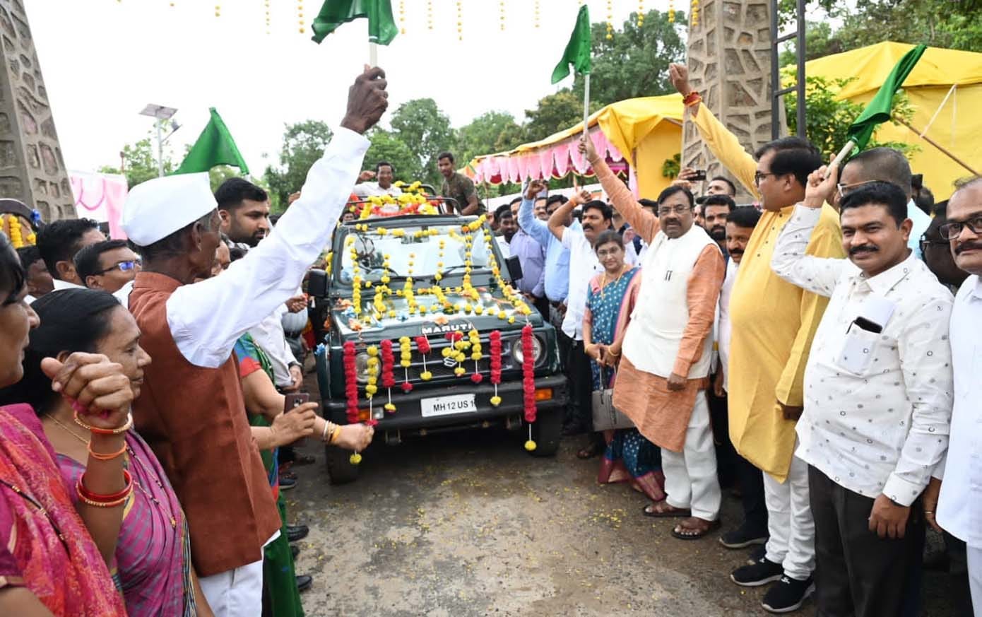 सोमनाथ ताडोबा सफारी गेटमुळे खुले झाले रोजगाराचे दालन