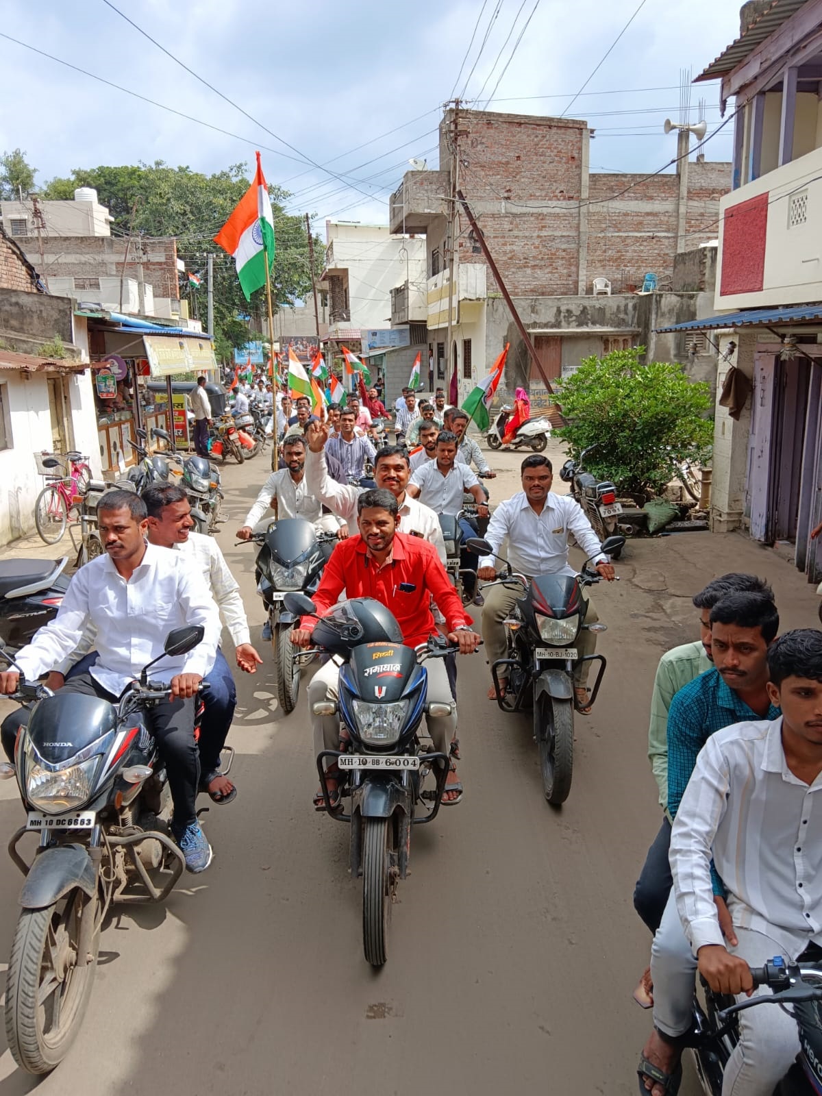 इस्लामपूर शहरात ‘हर घर तिरंगा’ रॅली मोठया उत्साहात