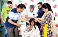 देववाडीतील महिलेचे जटा निर्मूलन; अंनिस कार्यकर्त्यांचा पुढाकार