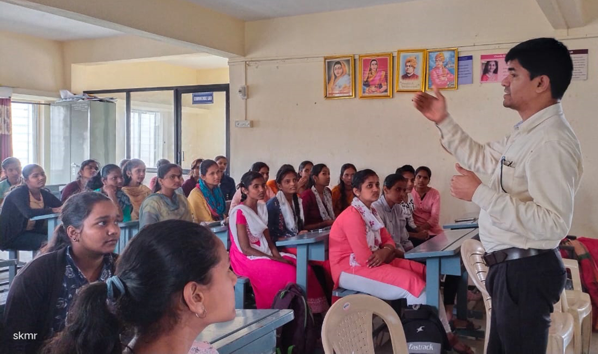 ज्योतिषाच्या कुंडलीला नकार देऊन वैज्ञानिक गुणांची आधुनिक कुंडली स्वीकारा - कृष्णात कोरे