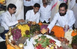 मुख्यमंत्र्यांची भीमाशंकराकडे प्रार्थना; बळीराजावरचे संकट दूर कर,राज्यभर समाधानकारक पाऊस पडू दे