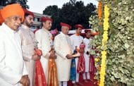 कोल्हापूरचा ऐतिहासिक दसरा सोहळा दिमाखात साजरा, शाही लवाजम्यातील मिरवणुकीने वेधून घेतले लक्ष