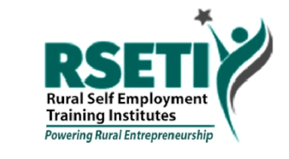आरसेटी (RSETI) संस्थेतून महिलांना रोजगाराचे प्रशिक्षण…बघा संपूर्ण माहिती