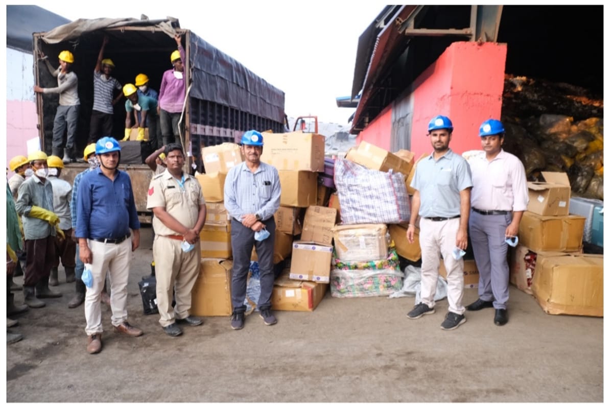 तब्बल इतक्या कोटीच्या सिगारेट जप्त…मुंबई विमानतळावर 3700 किलो सिगारेट्स केल्या नष्ट