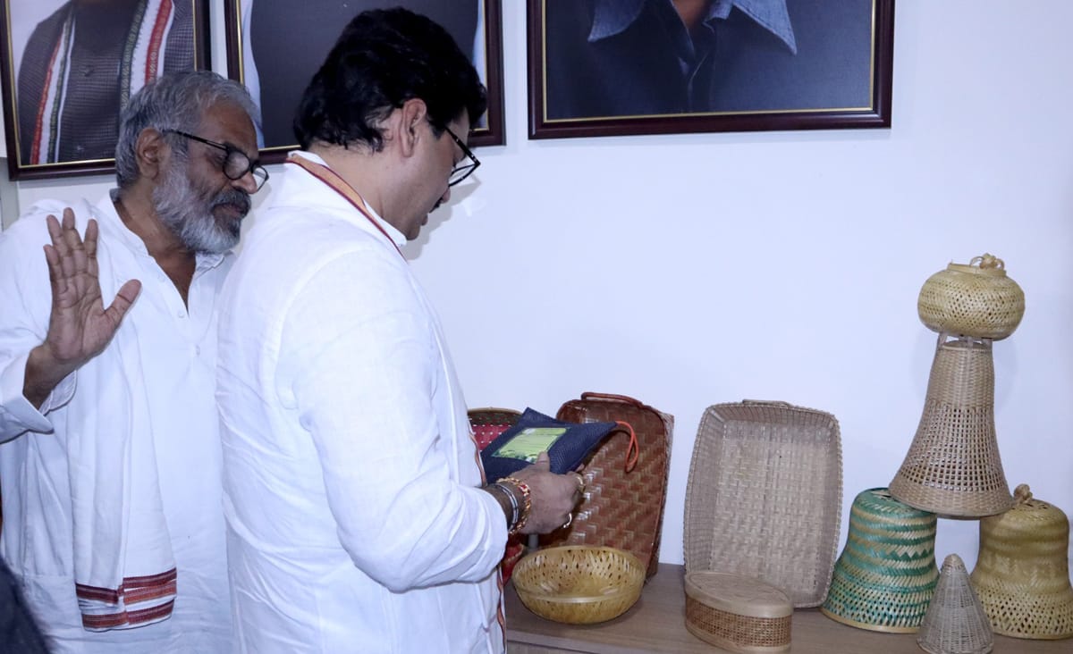 माती परीक्षणासाठी राज्य शासन आता घेणार पोस्ट ऑफिसची मदत; सात दिवसाच्या आत मोबाईलवर मिळणार अहवाल