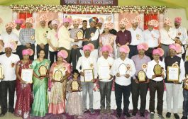 सांगली : जिल्ह्यातील या ग्रामसेवकांना मिळाला 'आदर्श ग्रामसेवक' पुरस्कार...पालकमंत्र्यांच्या हस्ते वितरण