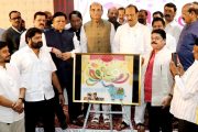 100 व्या अखिल भारतीय नाट्य संमेलनाच्या बोधचिन्हाचे अनावरण
