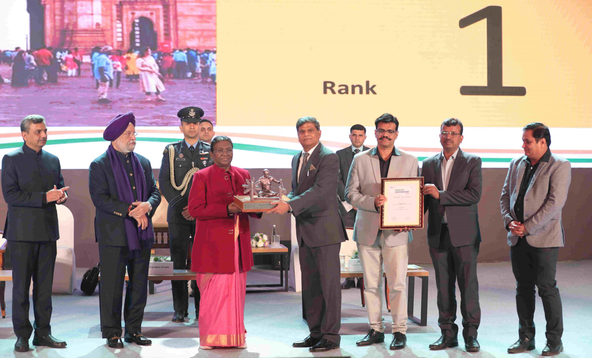 स्वच्छ सर्वेक्षणात महाराष्ट्राची प्रथम क्रमांकावर झेप; ‘बेस्ट परफॉर्मन्स स्टेट’चा पुरस्कार