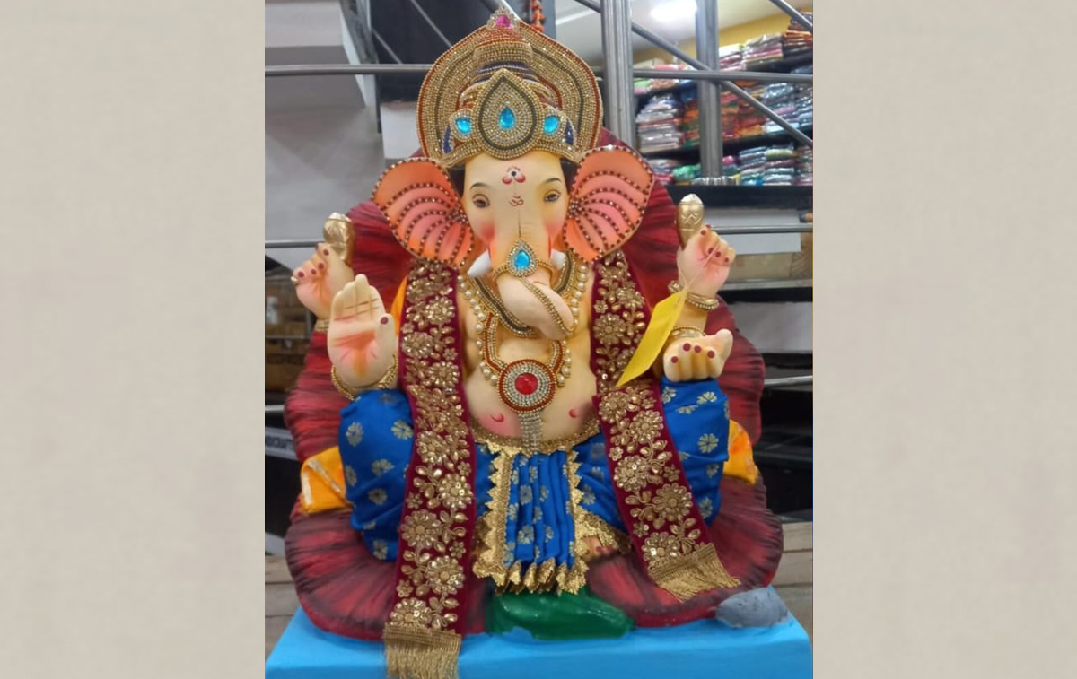 ‘मऱ्हाटी’ महाराष्ट्र एम्पोरियममध्ये पर्यावरणपूरक गणेशमूर्तींच्या विक्रीला उत्साहात सुरुवात
