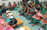 इस्लामपूर : लोकनेते राजारामबापू पाटील यांच्या चरित्र ग्रंथाचे पारायण, सांगली जिल्हा महिला राष्ट्रवादी काँग्रेसचा अभिनव उपक्रम