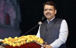 वीजनिर्मिती कंत्राटी कामगारांना खाजगी रुग्णालयात मोफत उपचार देणार - उपमुख्यमंत्री देवेंद्र फडणवीस