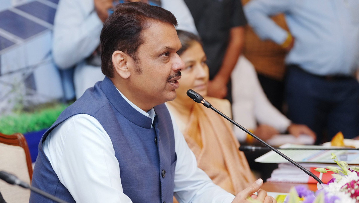 सौर कृषिपंपातून शेतकऱ्यांना वीज विक्रीचे उत्पन्न मिळवून देणार