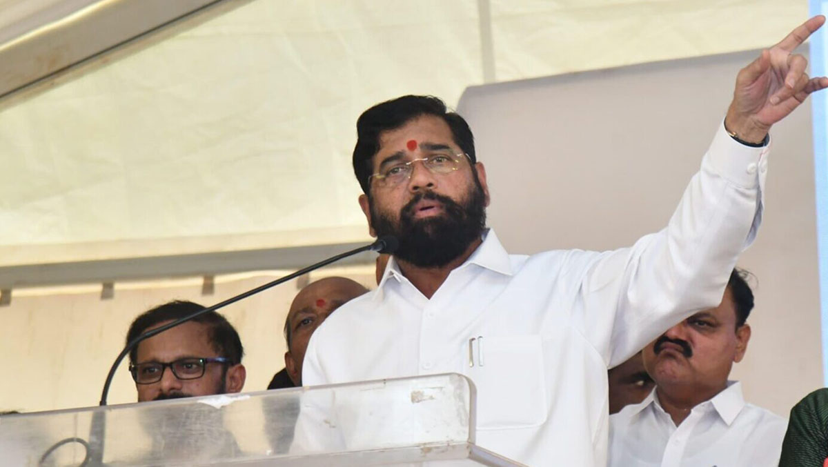 लाडकी बहीण योजनेतून बहिणींना लखपती बहिण करण्याचे  काम करणार