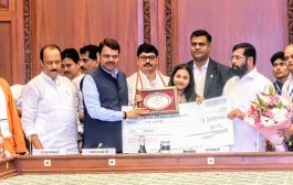 मुख्यमंत्री, उपमुख्यमंत्री यांच्या हस्ते ऑलिम्पिक खेळाडूंचा सन्मान