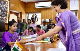 प्रियंका गांधी यांनी वायनाड येथून भरला उमेदवारी अर्ज, काँग्रेसकडून जोरदार शक्तिप्रदर्शन