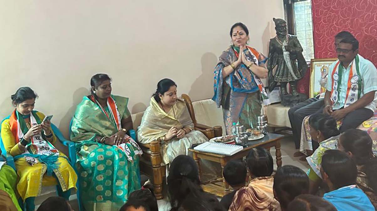 निशिकांत भोसले-पाटलांच्या लाडक्या बहीणीच परिवर्तन घडवतील - सुनीता भोसले-पाटील