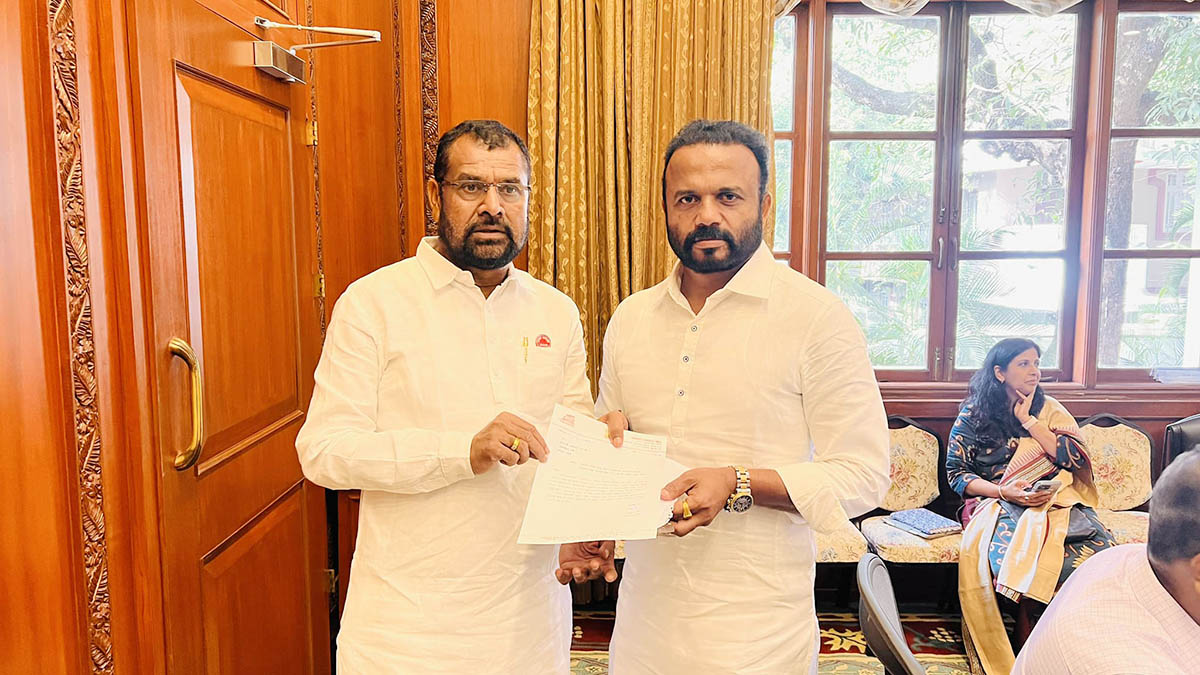 विविध विकास कामांसाठी आवश्यक असलेली ग्रामपंचायत NOC ची अट काढून टाका