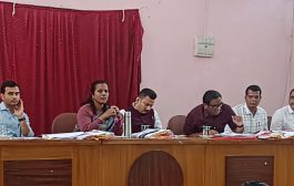 कर्तव्यात कसूर करणाऱ्या अधिकारी व कर्मचाऱ्यांवर कारवाई; तृप्ती घोडमिसे यांचा इशारा