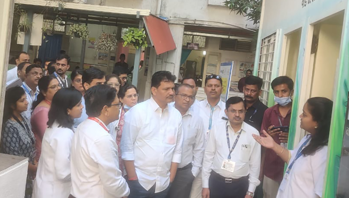 आरोग्य मंत्री प्रकाश आबिटकर यांची औंध जिल्हा रुग्णालय आणि येरवडा मनोरुग्णालयाला भेट